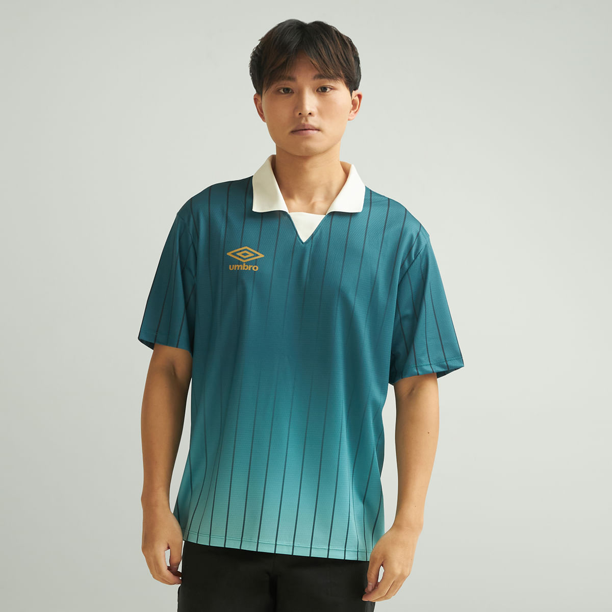Camisa Unisex Umbro Jersey Classic — foto do produto em fundo branco
