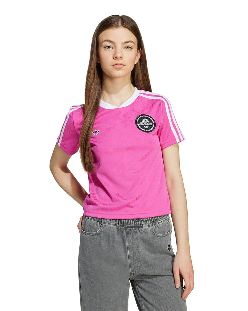 Camiseta adidas Originals Infantil — foto do produto em fundo branco