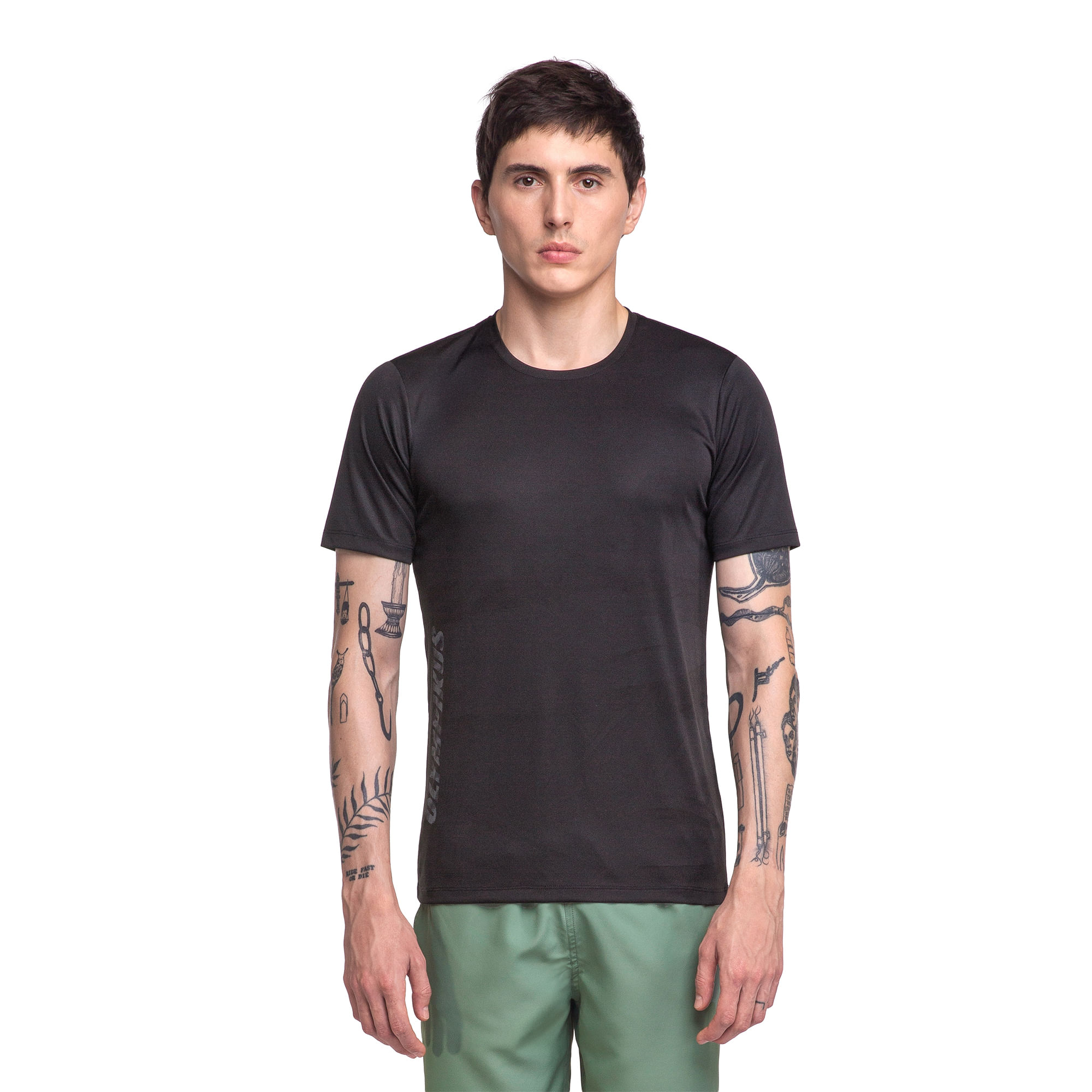 Camiseta Basic Logo Olympikus — foto do produto em fundo branco
