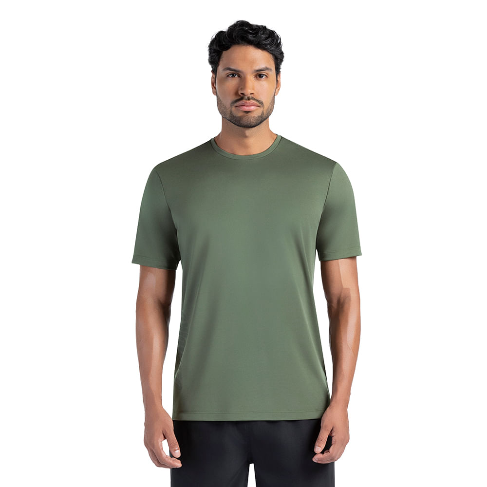 Camiseta Basic Logo Olympikus Masculina — foto do produto em fundo branco