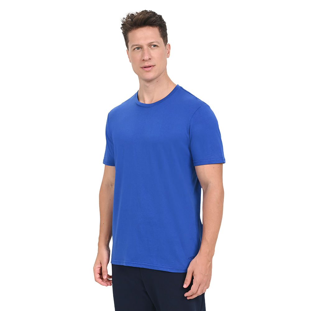 Camiseta Casual Olympikus — foto do produto em fundo branco