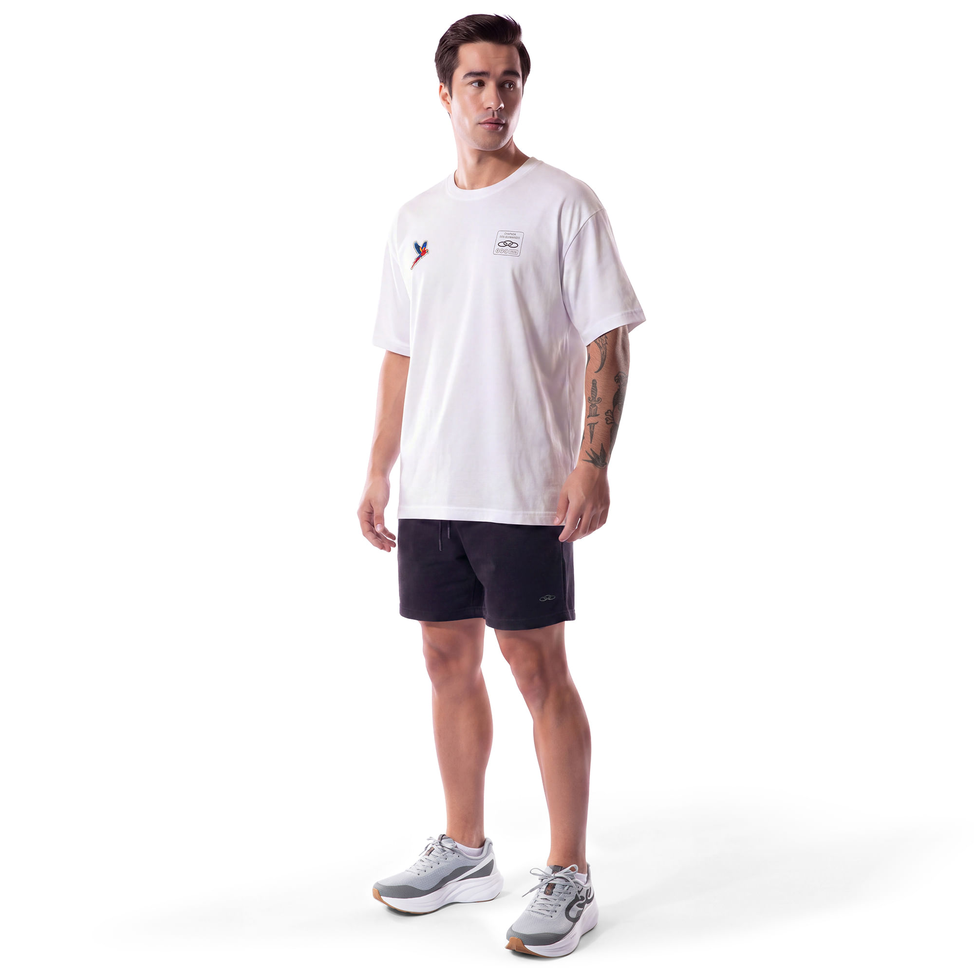 Camiseta Finisher Bota Pra Correr Olympikus — foto do produto em fundo branco