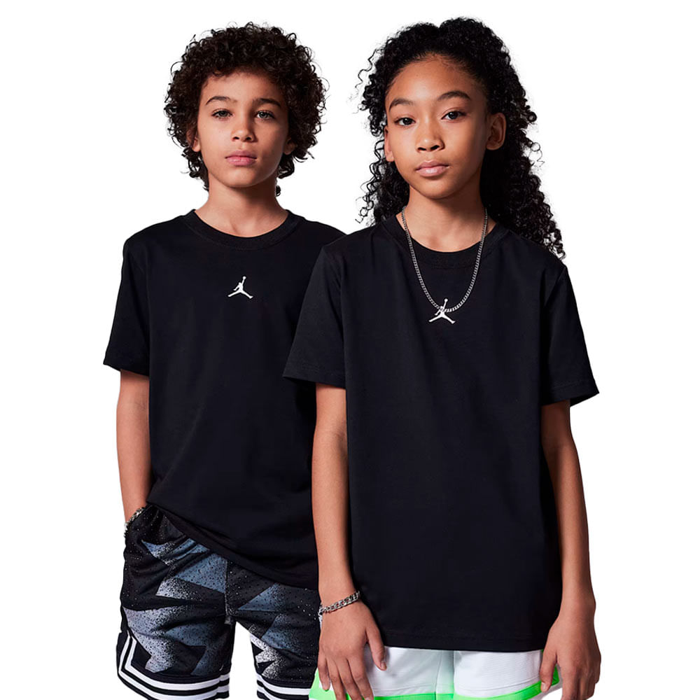 Camiseta Jordan Sport Core Infantil — foto do produto em fundo branco