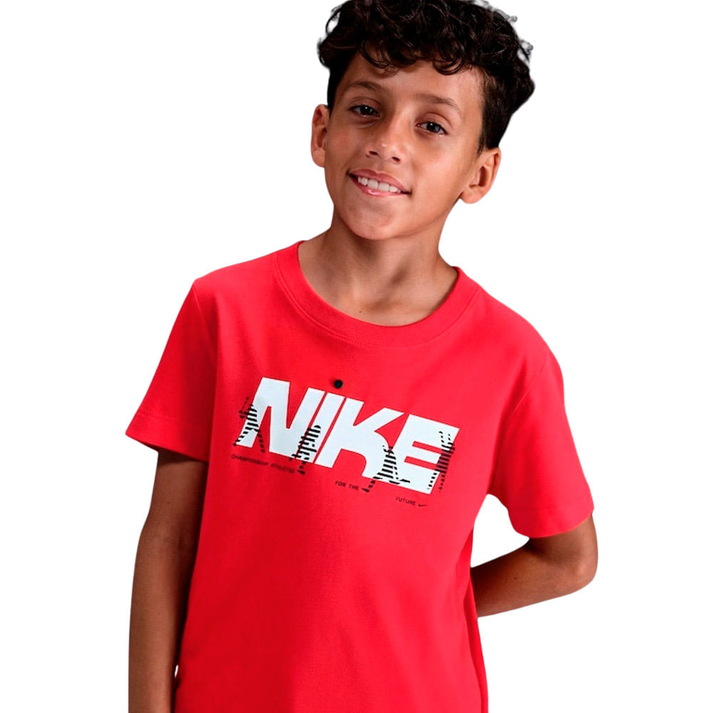 Camiseta Nike Dri-fit Legend Infantil — foto do produto em fundo branco