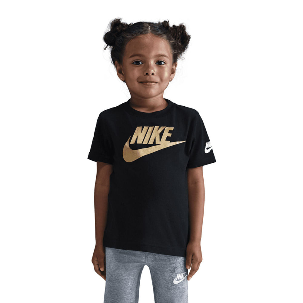 Camiseta Nike Futura Infantil — foto do produto em fundo branco