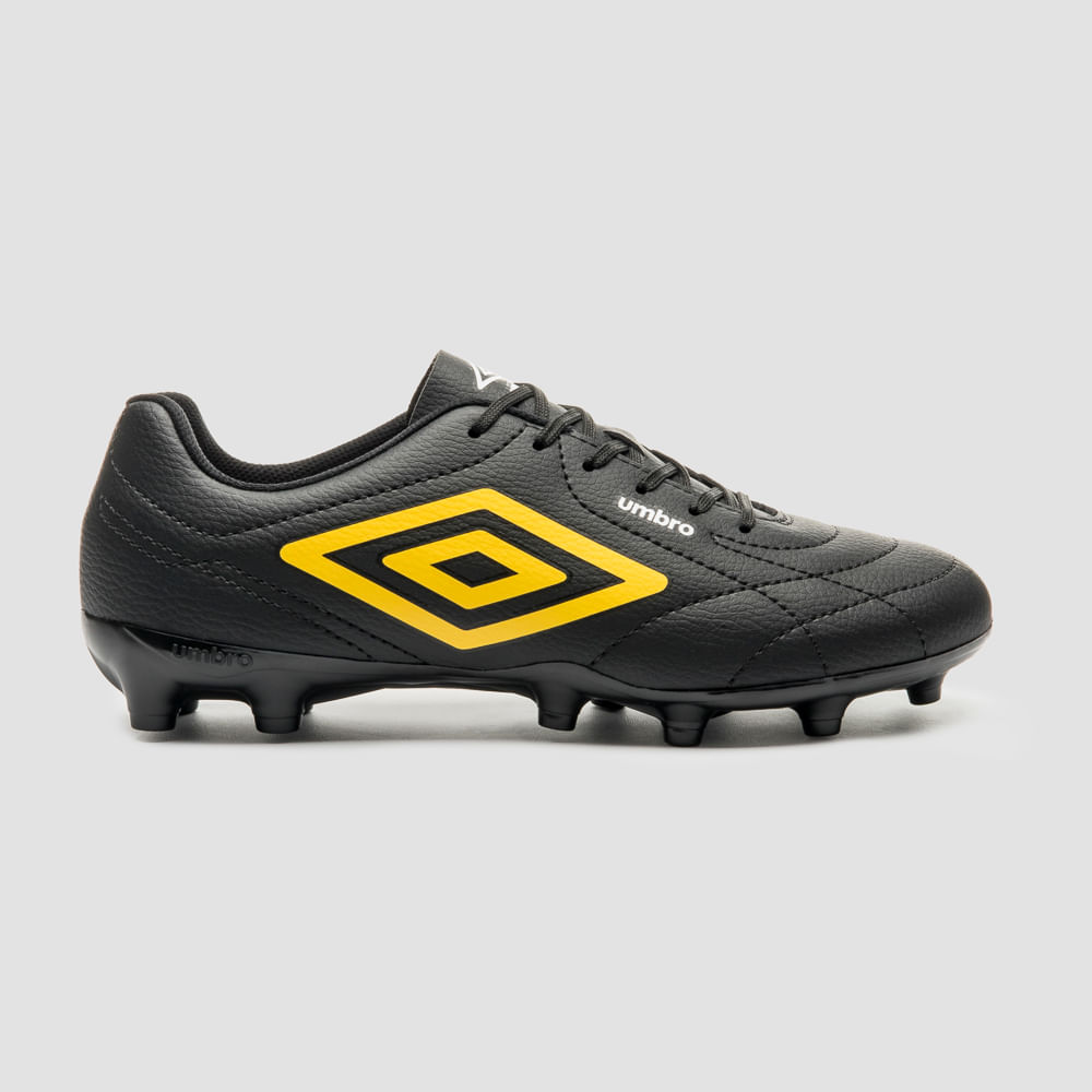 Chuteira Campo Umbro Class Footballer — foto do produto em fundo branco