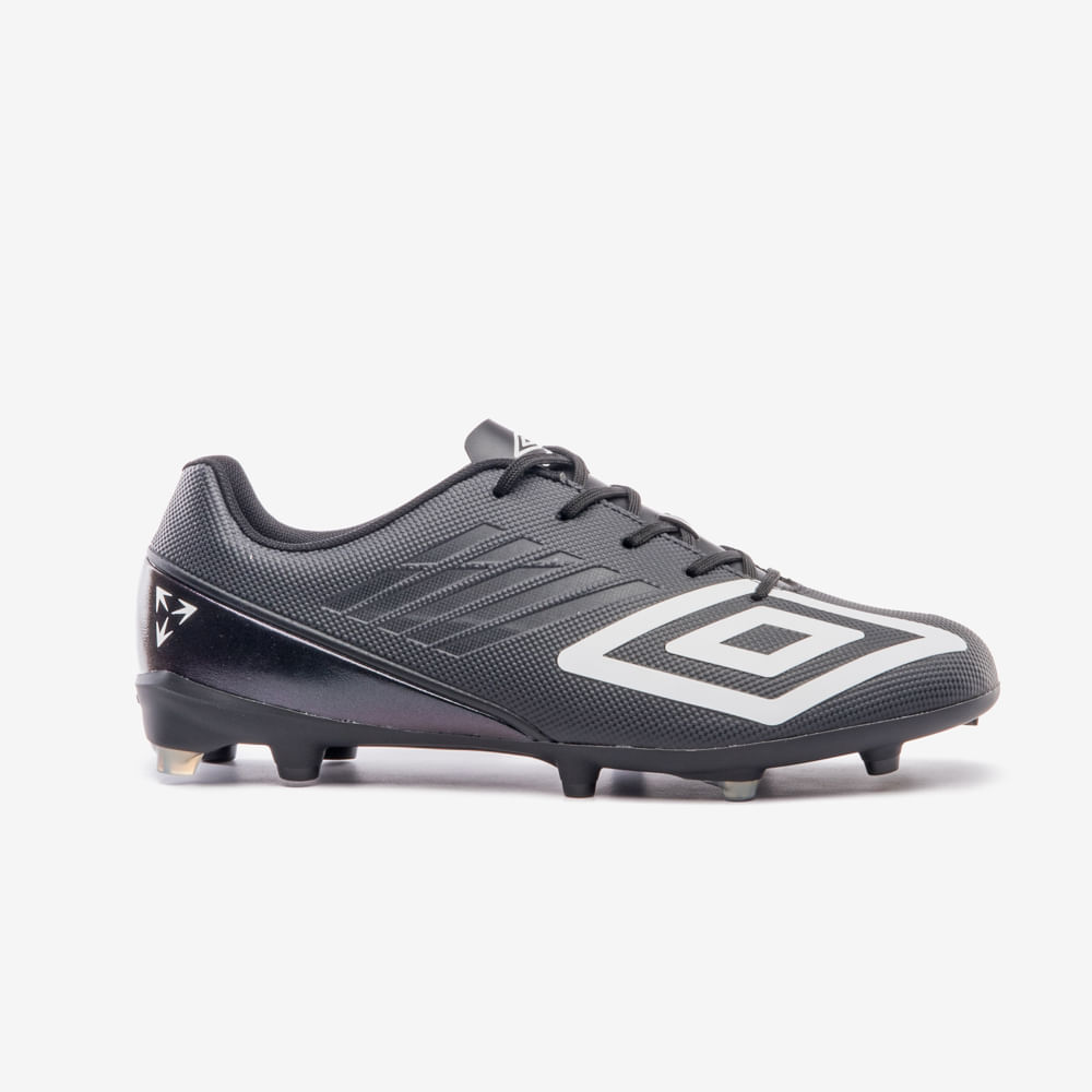 Chuteira Campo Umbro Velocita Decimo Club — foto do produto em fundo branco