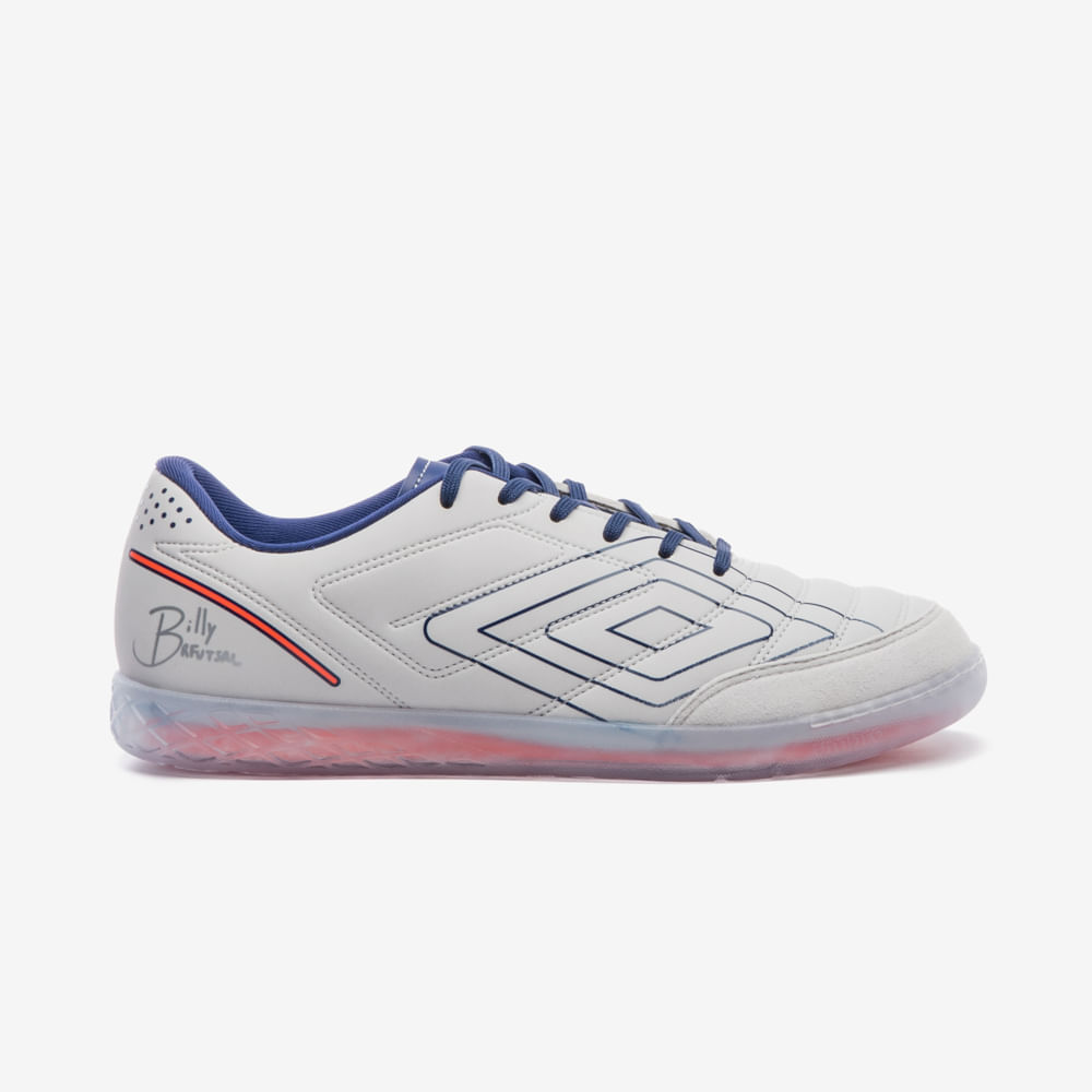 Chuteira Futsal Umbro Br Futsal — foto do produto em fundo branco