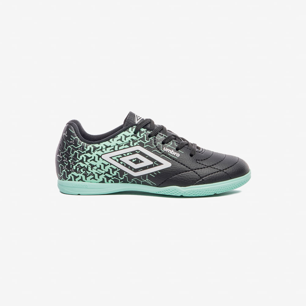Chuteira Futsal Umbro Class Neo Jr — foto do produto em fundo branco