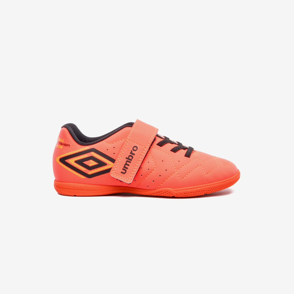 Chuteira Futsal Umbro Neo Striker Kids — foto do produto em fundo branco