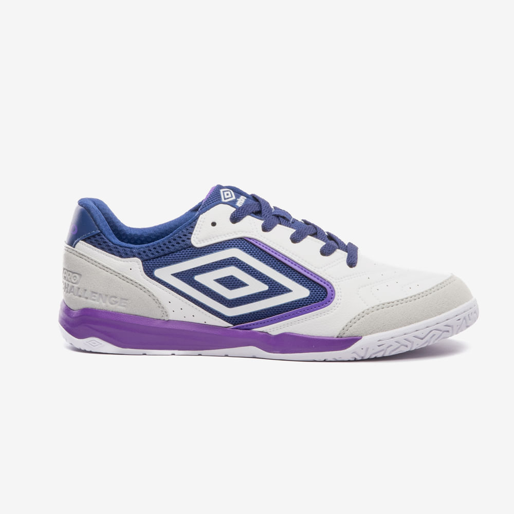 Chuteira Futsal Umbro Pro Challenge Uptake — foto do produto em fundo branco