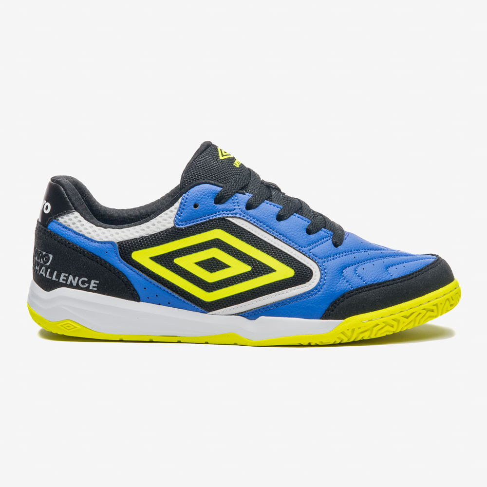 Chuteira Futsal Umbro Pro Challenge Uptake — foto do produto em fundo branco