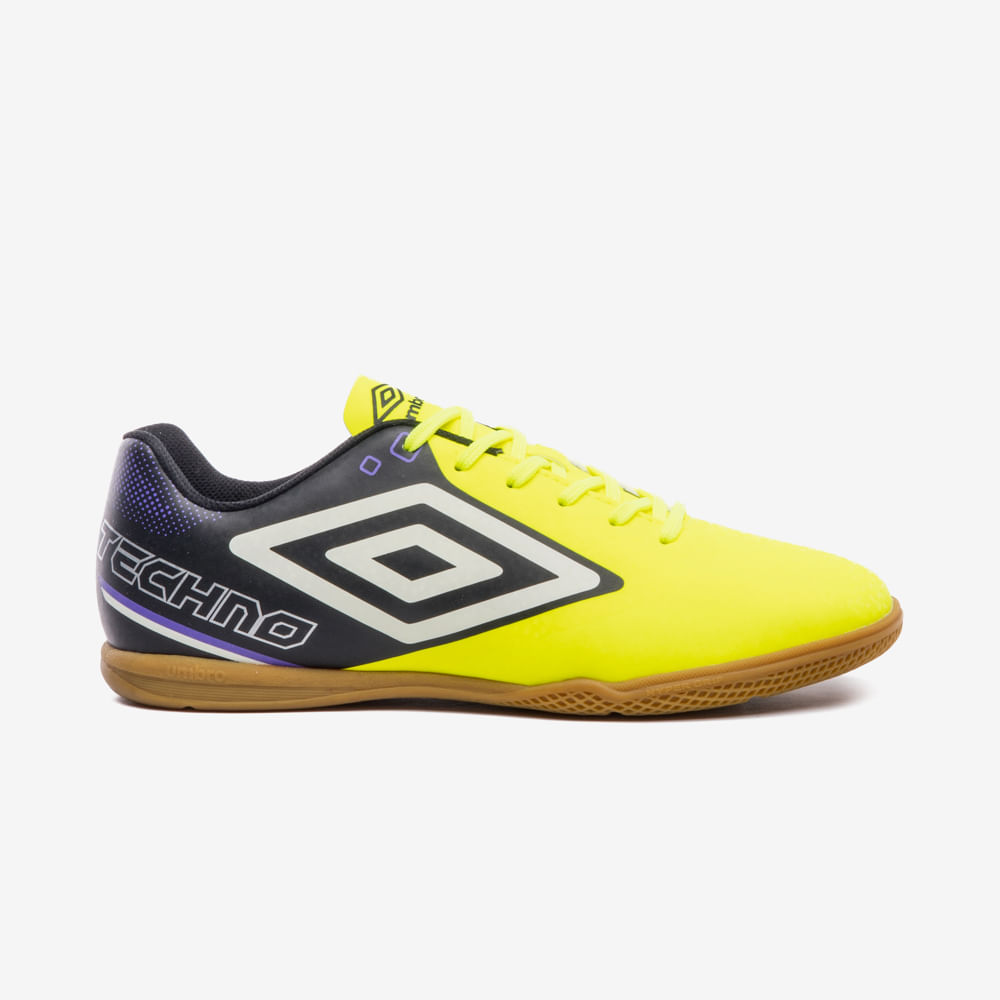Chuteira Futsal Umbro Techno Ii — foto do produto em fundo branco