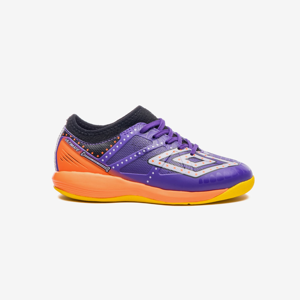 Chuteira Futsal Umbro Ultimate Jr Dlm — foto do produto em fundo branco