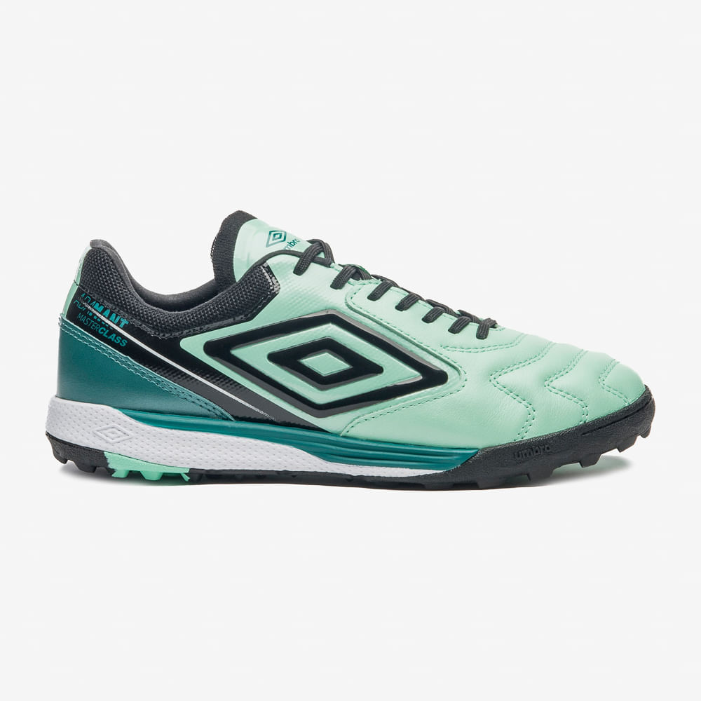Chuteira Society Umbro Adamant Master Class Pro Bump — foto do produto em fundo branco
