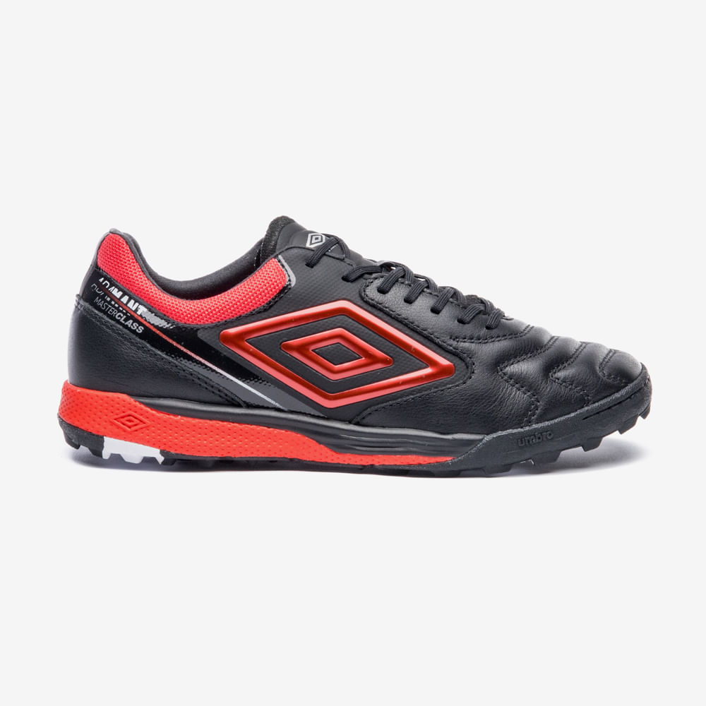 Chuteira Society Umbro Adamant Master Class Pro Bump — foto do produto em fundo branco