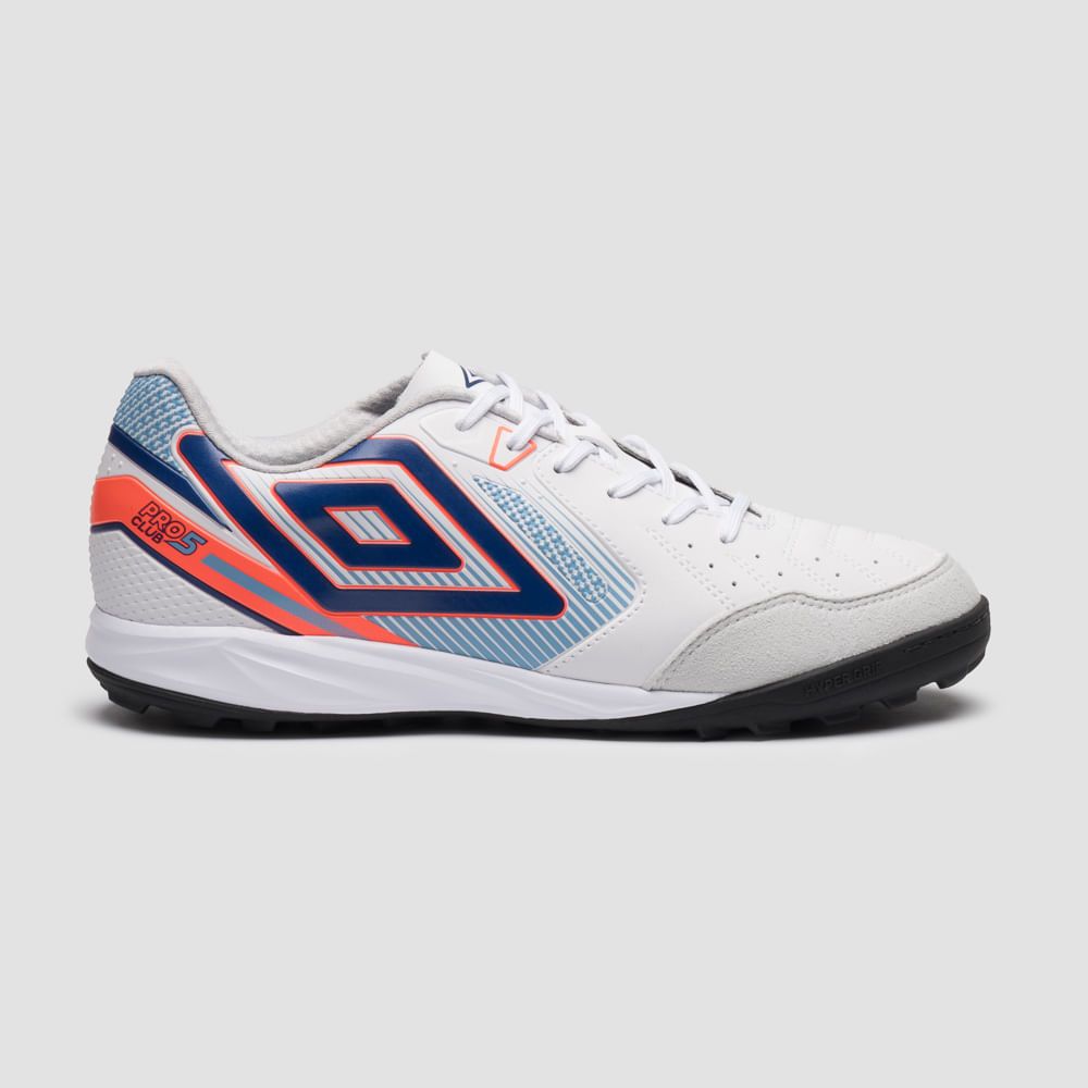 Chuteira Society Umbro Pro 5 Bump Club — foto do produto em fundo branco