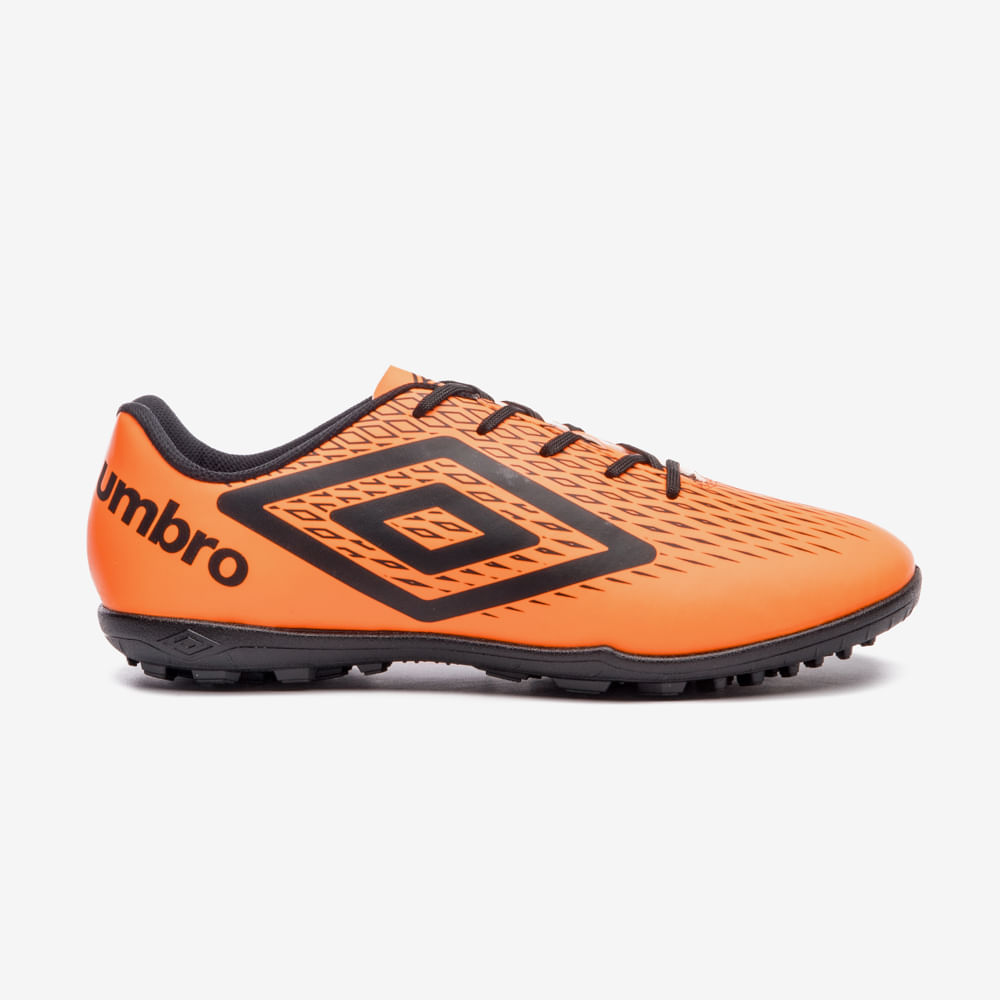 Chuteira Society Umbro X-Diamond — foto do produto em fundo branco