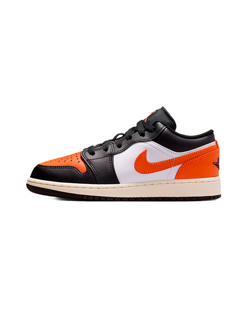 Tênis Air Jordan 1 Low Infantil — foto do produto em fundo branco