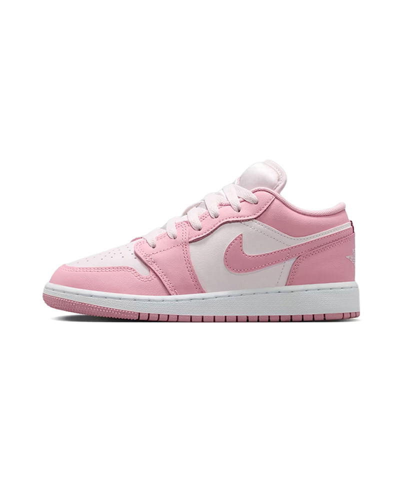 Tênis Air Jordan 1 Low Infantil — foto do produto em fundo branco