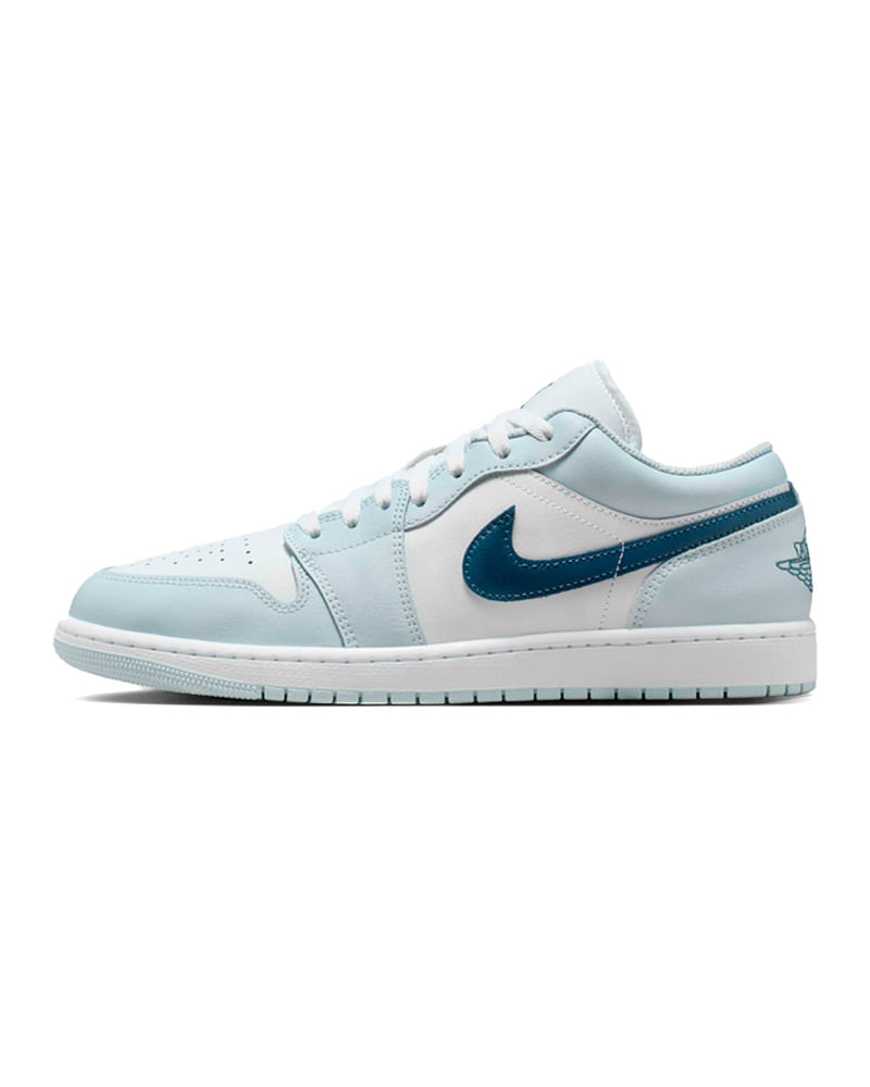 Tênis Air Jordan 1 Low Masculino — foto do produto em fundo branco