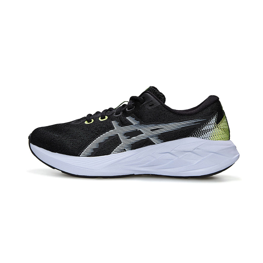 Tênis Asics Novablast 5 Infantil — foto do produto em fundo branco
