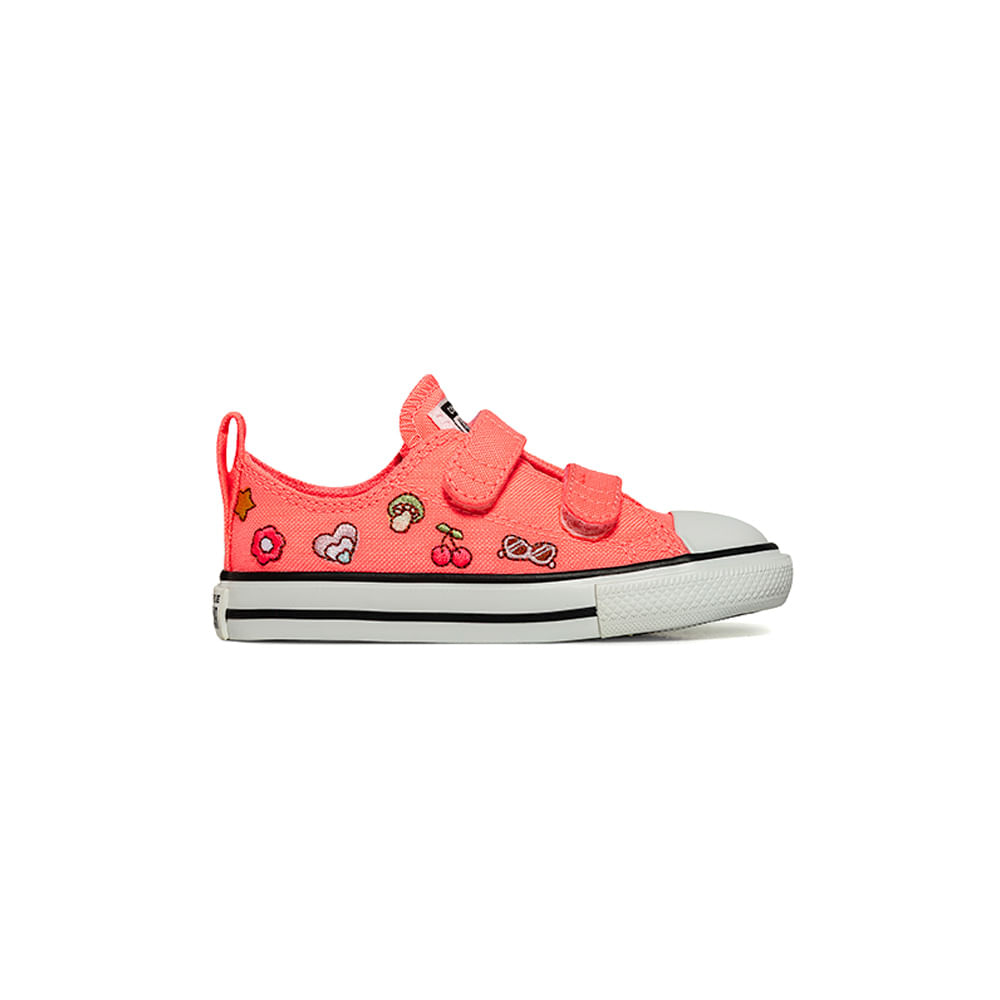 Tênis Converse Chuck Taylor All Star Mystical Creatures Infantil — foto do produto em fundo branco