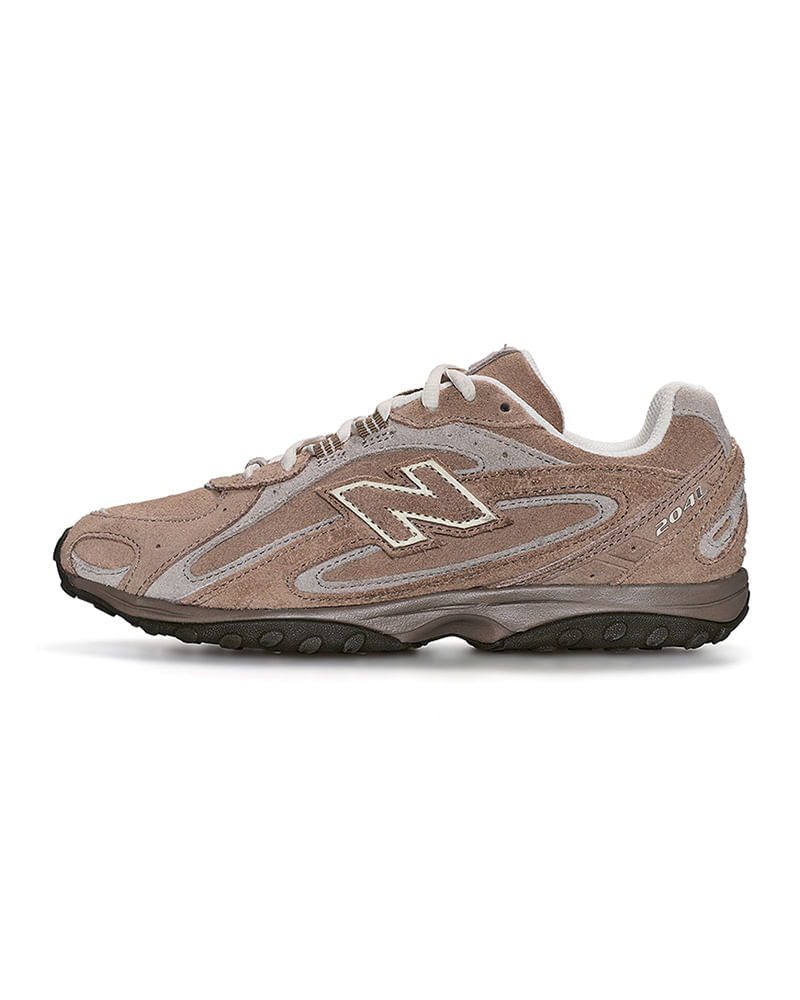 Tênis New Balance 204L Unissex — foto do produto em fundo branco