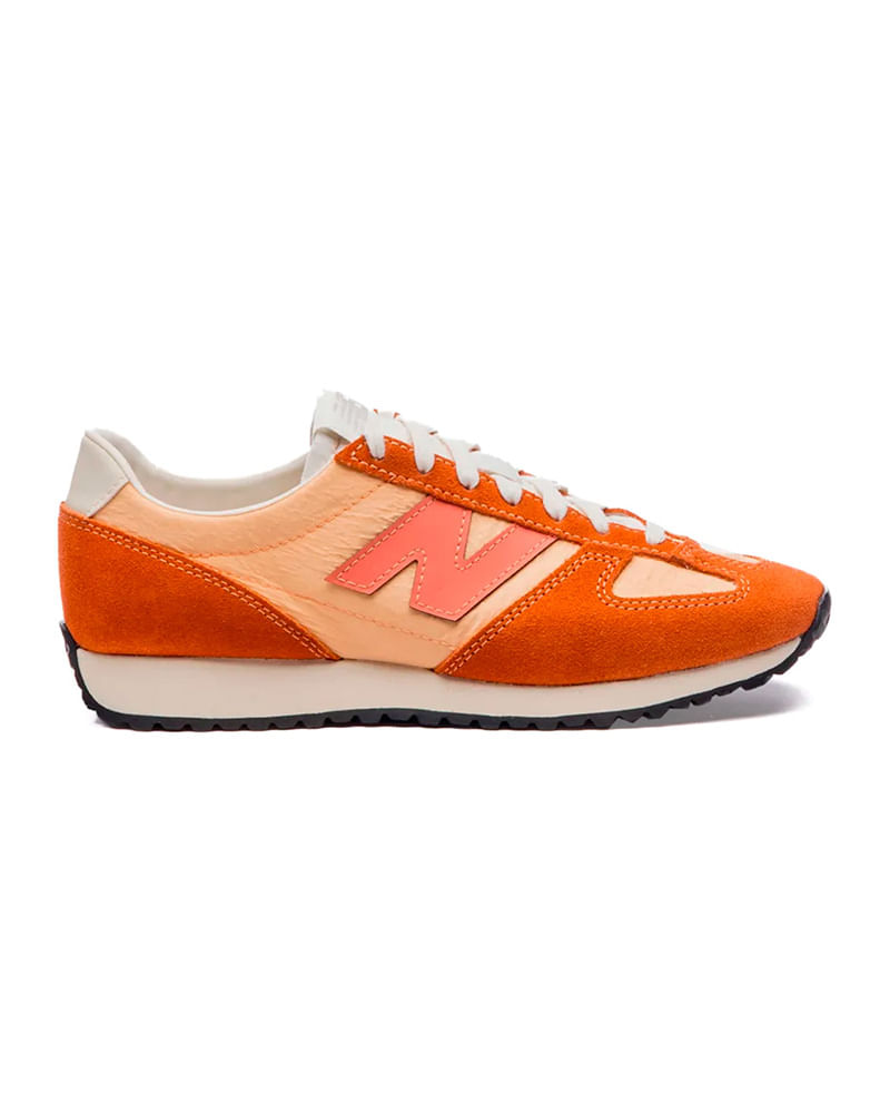 Tênis New Balance 471 Feminino — foto do produto em fundo branco