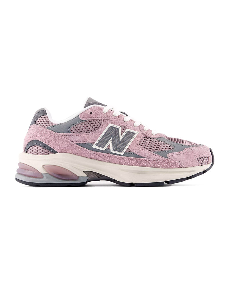 Tênis New Balance ABZORB 2010 Unissex — foto do produto em fundo branco