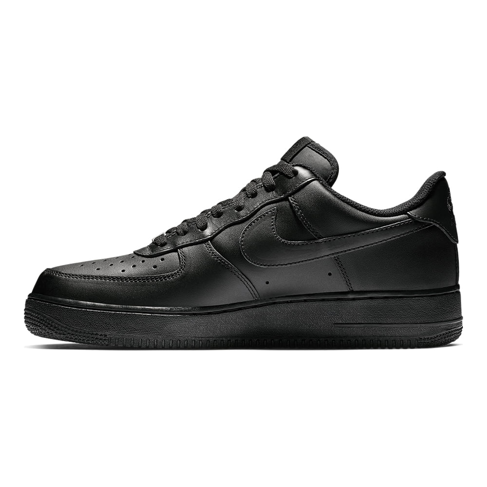 Tênis Nike Air Force 1 ´07 LE Masculino — foto do produto em fundo branco