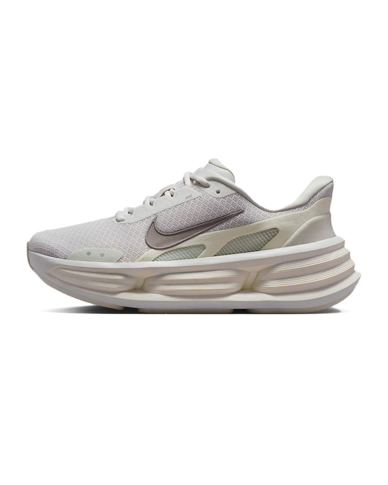Tênis Nike Comfort Ride Easyon Feminino — foto do produto em fundo branco