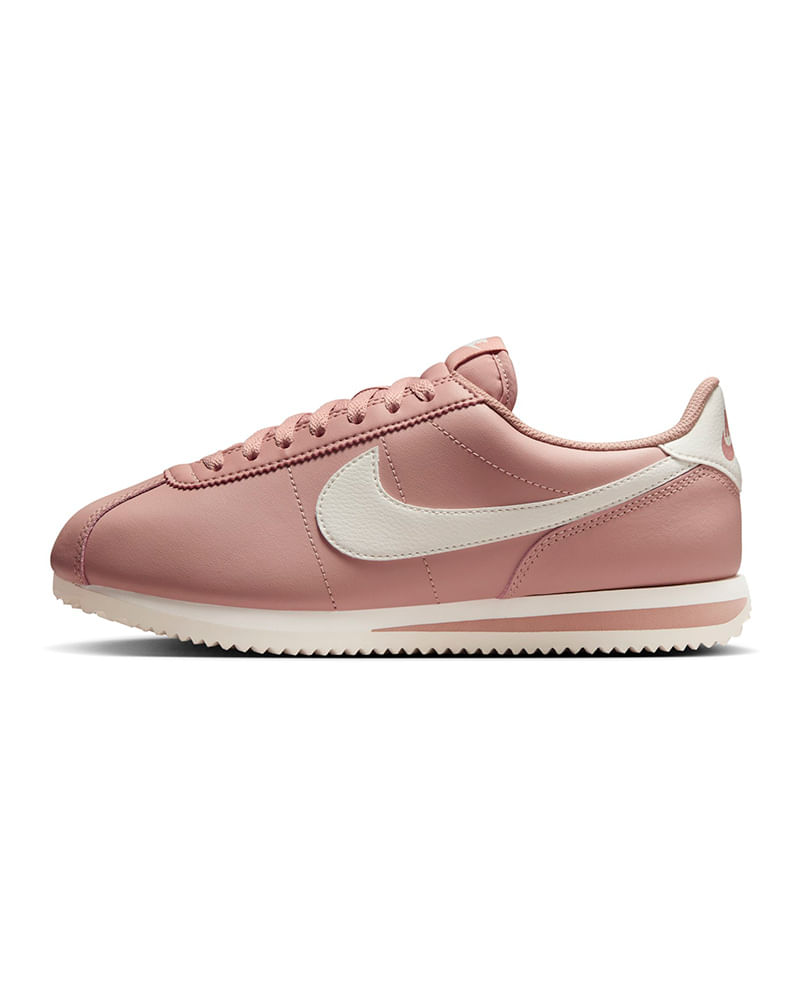 Tênis Nike Cortez Feminino — foto do produto em fundo branco