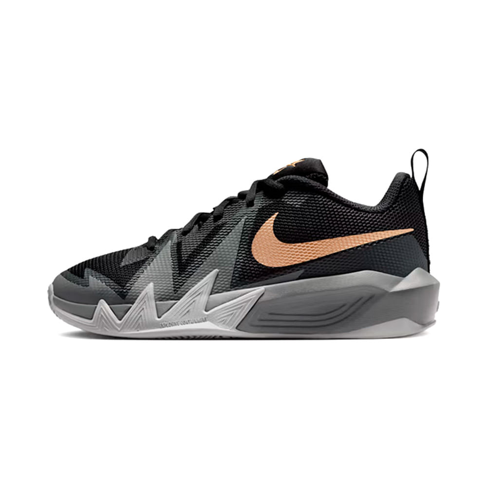 Tênis Nike S.T. Dynamite Infantil — foto do produto em fundo branco