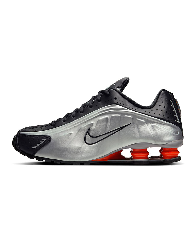 Tênis Nike Shox R4 Masculino — foto do produto em fundo branco