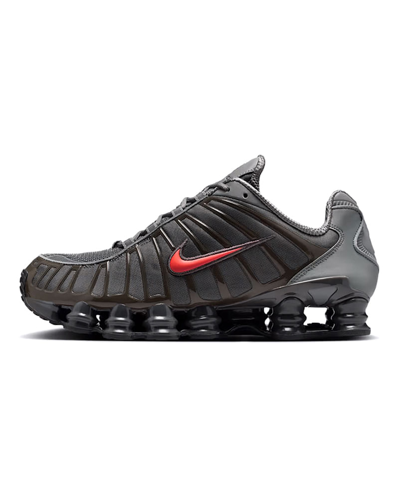 Tênis Nike Shox TL SE Masculino — foto do produto em fundo branco