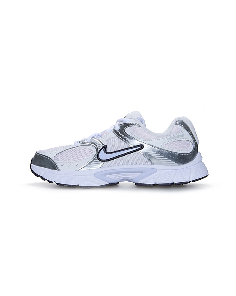 Tênis Nike V5 RNR Infantil — foto do produto em fundo branco