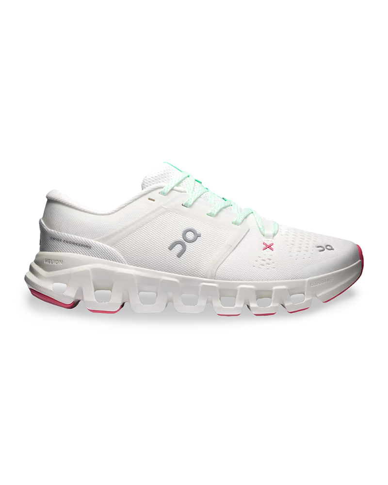 Tênis On Cloud x 5 Feminino — foto do produto em fundo branco